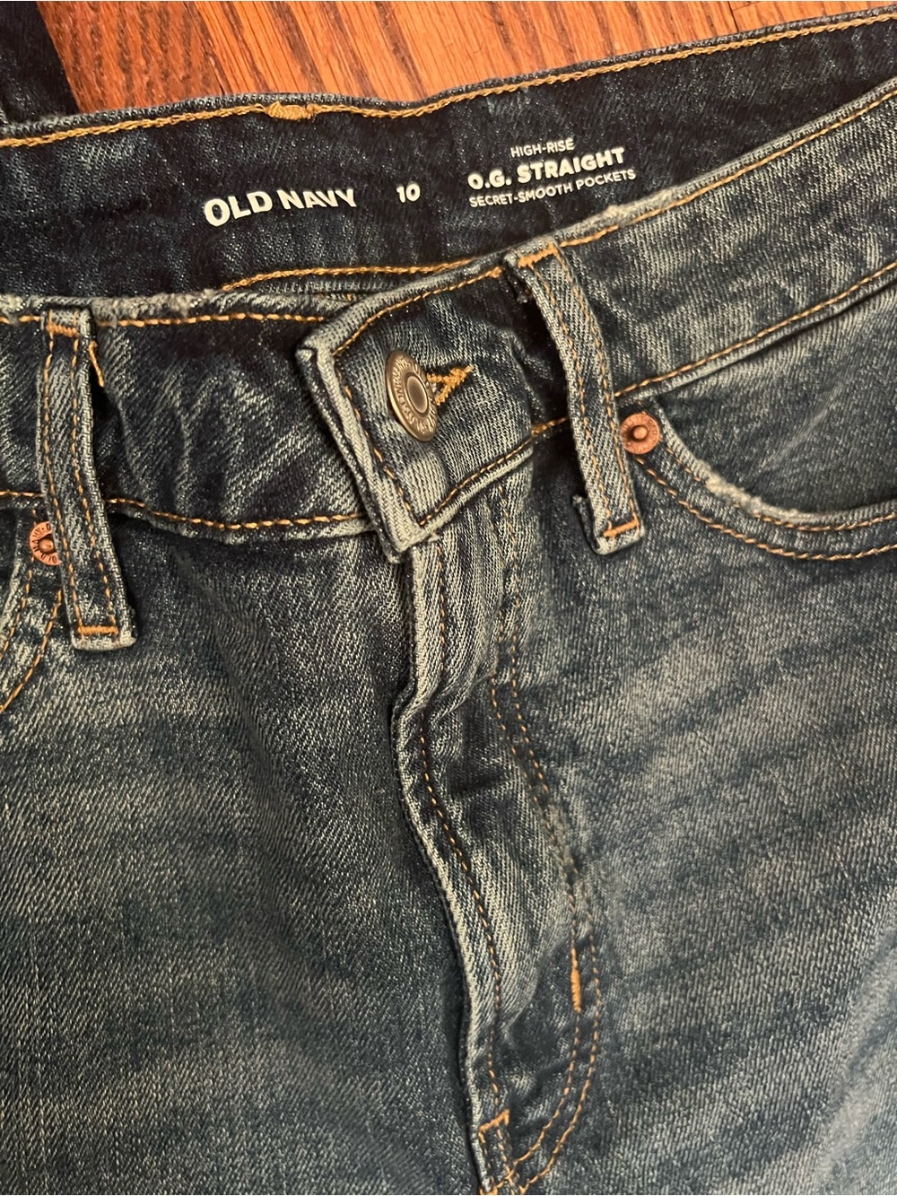 GAP Skinny Jeans in Dark Blue with old Navy  NWT Medium Blue Cutoff Shorts - Picture 8 of 12
